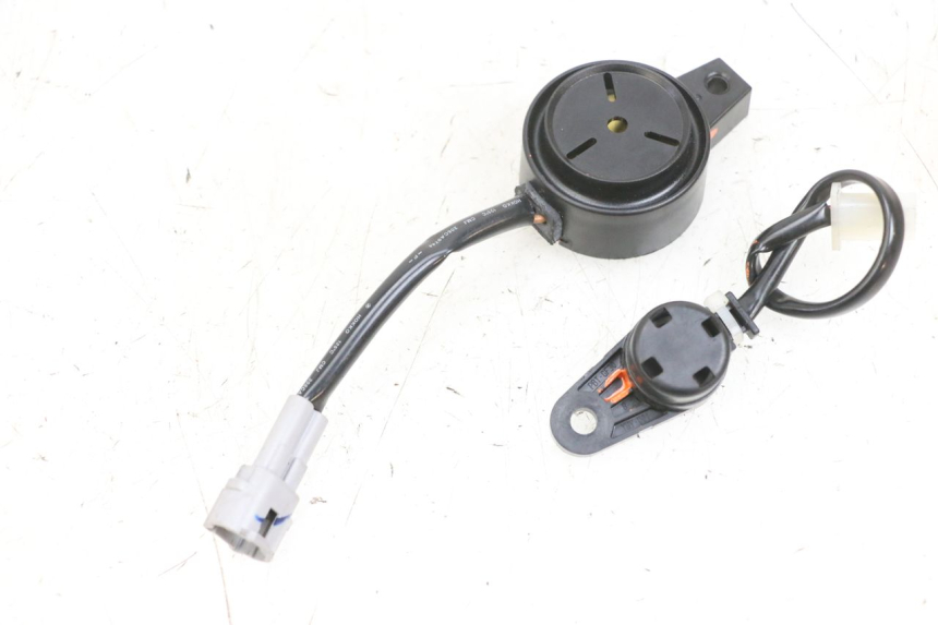 photo de RELÉ ELÉTRICO YAMAHA TRICITY 300 (2020 - 2024) - Vista principal
