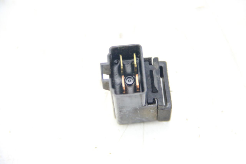 photo de RELÉ ELÉTRICO SUZUKI UH BURGMAN 125 (2002 - 2006) - Detalhe da peça