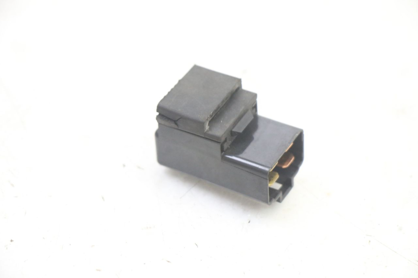 photo de RELÉ ELÉTRICO SUZUKI UH BURGMAN 125 (2002 - 2006) - Outro ângulo de visão