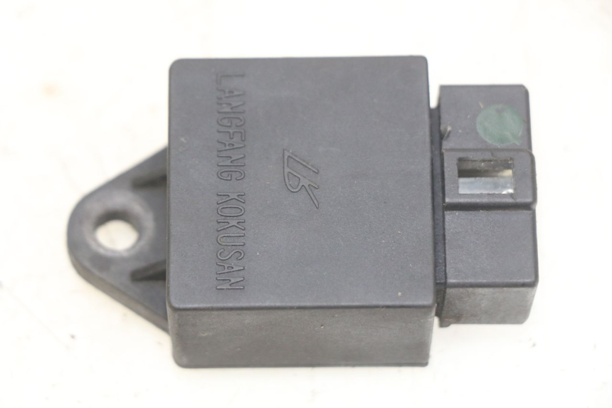 photo de RELÉ ELÉTRICO PIAGGIO VESPA LXV 125 (2006 - 2009) - Vista principal