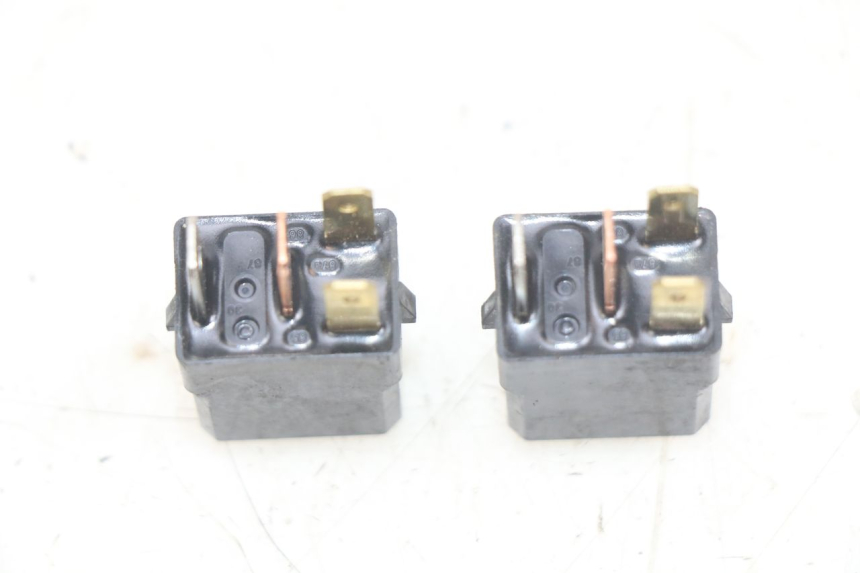 photo de RELÉ ELÉTRICO YAMAHA X-MAX XMAX 250 (2006 - 2009) - Detalhe da peça