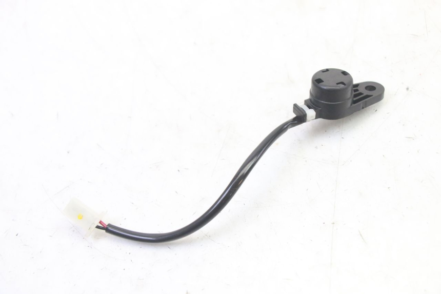 photo de RELÉ ELÉTRICO YAMAHA XMAX X-MAX 125 (2021 - 2025) - Zoom do estado de desgaste