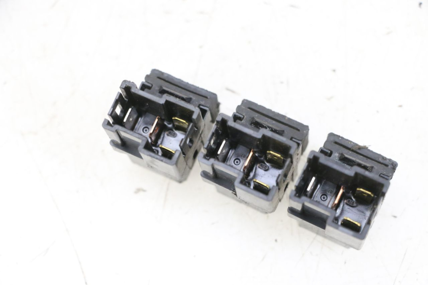 photo de RELÉ ELÉTRICO YAMAHA XMAX X-MAX 125 (2006 - 2009) - Ampliação técnica