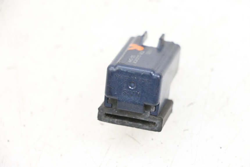 photo de RELÉ ELÉTRICO YAMAHA XMAX X-MAX 125 (2006 - 2009) - Detalhe da peça