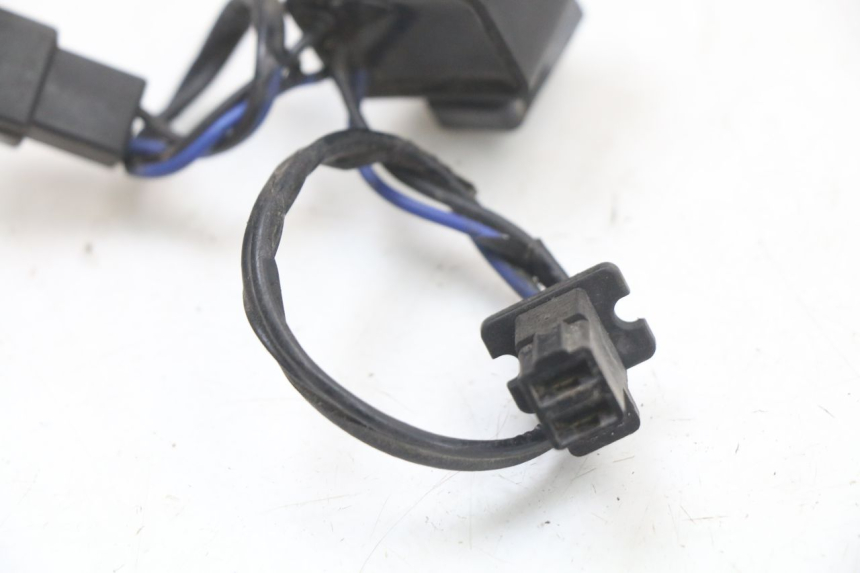 photo de RELÉ ELÉTRICO KYMCO XCITING 250 (2006 - 2009) - Zoom do estado de desgaste