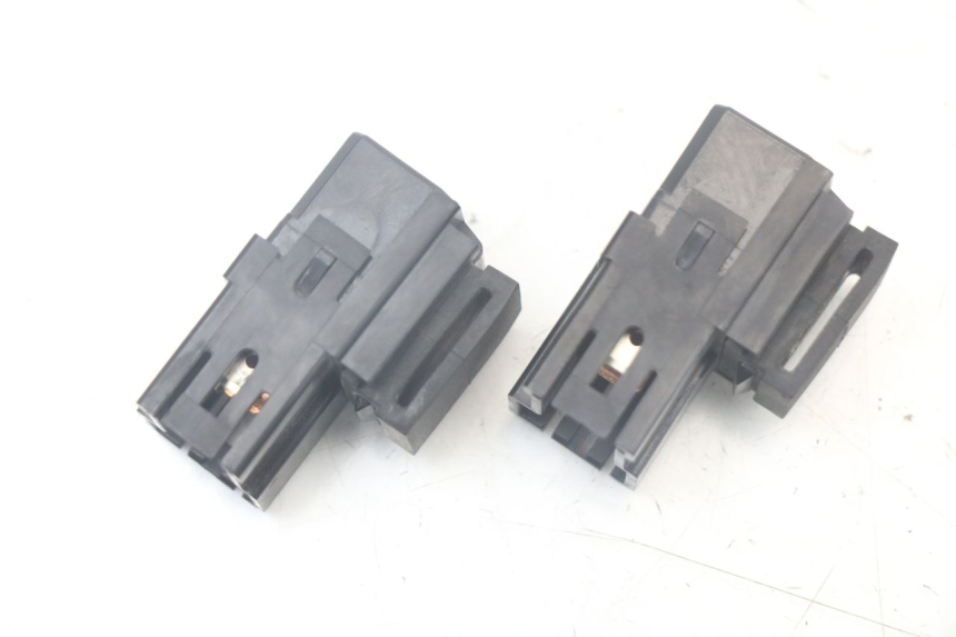 photo de RELÉ ELÉTRICO YAMAHA XT X 660 (2004 - 2016) - Detalhe da peça