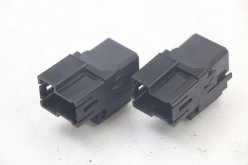 photo de RELÉ ELÉTRICO YAMAHA XT X 660 (2004 - 2016) - Outro ângulo de visão