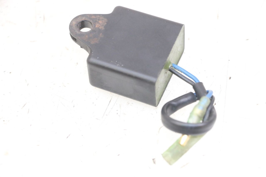 photo de RELÉ ELÉTRICO YAMAHA NEO'S NEOS 2T EASY 50 (2013 - 2016) - Zoom do estado de desgaste