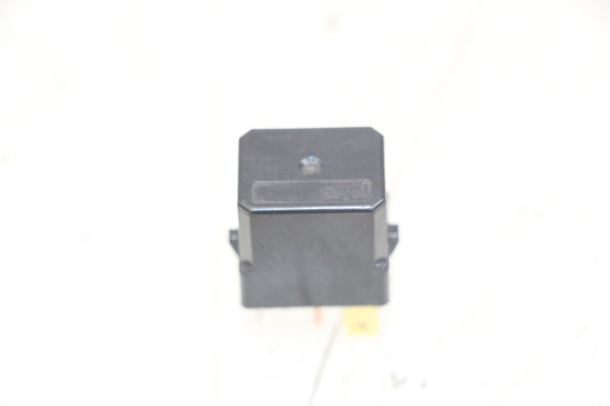 photo de RELÉ ELÉTRICO YAMAHA NEOS NEO'S 4T 50 (2008 - 2016) - Zoom do estado de desgaste