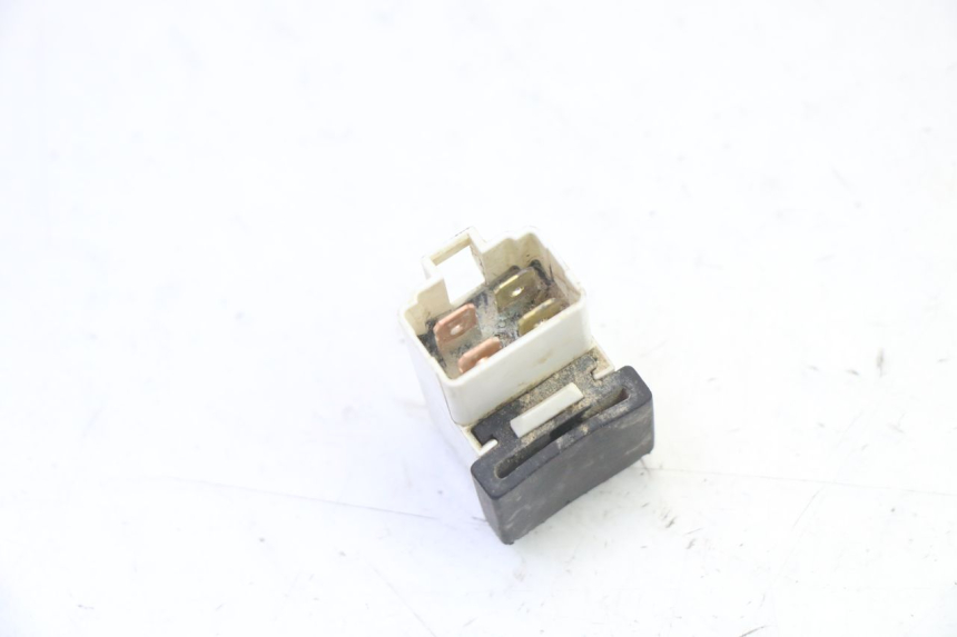 photo de RELÉ ELÉTRICO YAMAHA YFM BRUIN 350 (2003 - 2009) - Outro ângulo de visão