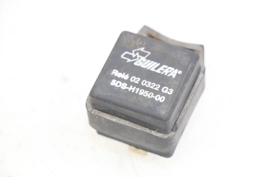 photo de RELÉ ELÉTRICO YAMAHA YP MAJESTY 125 (1998 - 2001) - Vista principal