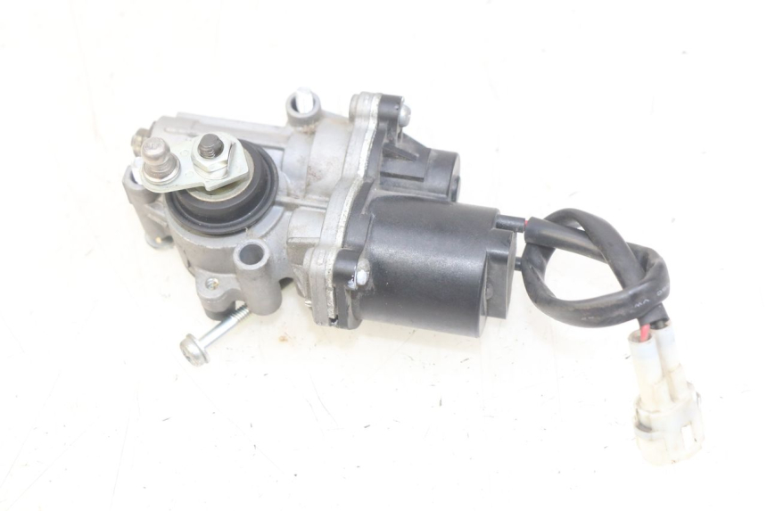 photo de RELÉ ELÉTRICO YAMAHA YZF R1 1000 (2007 - 2008) - Outro ângulo de visão