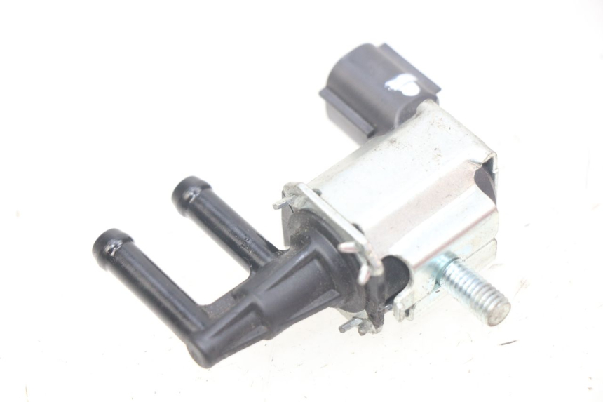 photo de RELÉ ELÉTRICO KAWASAKI Z 650 (2016 - 2019) - Zoom do estado de desgaste