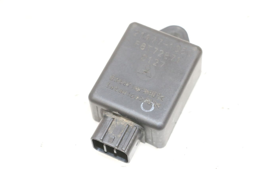 photo de RELÉ ELÉTRICO KAWASAKI ZR 7 750 (1999 - 2004) - Ampliação técnica
