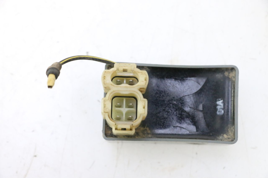 photo de RELÉ DO FAROL KYMCO MXU R 250 (2004 - 2010) - Estado da superfície
