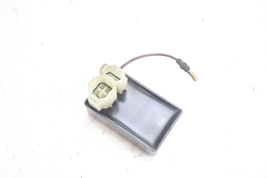 photo de RELÉ DO FAROL KYMCO SUPER 8 2T 50 (2007 - 2013) - Vista principal