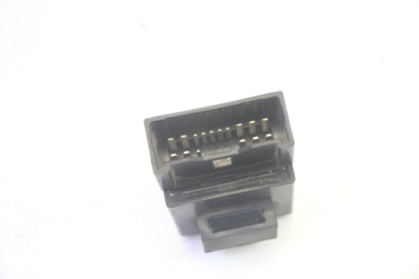 photo de RELÉ DE BOMBA DE COMBUSTÍVEL YAMAHA FJR ABS 1300 (2006 - 2012) - Outro ângulo de visão