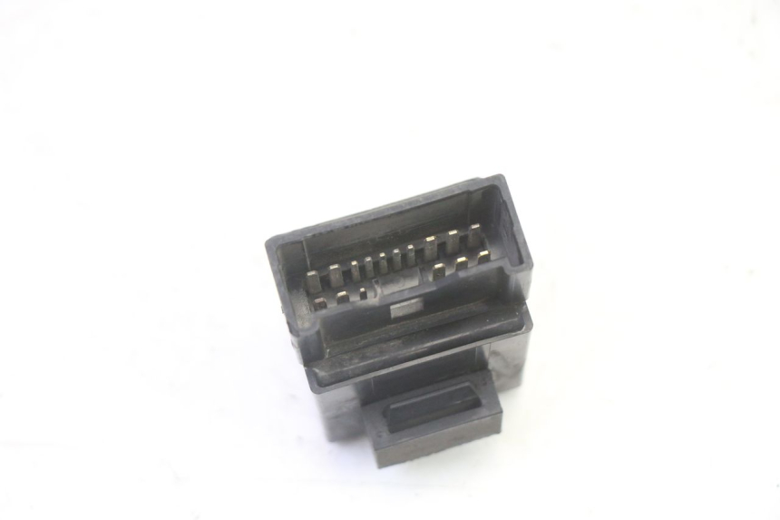 photo de RELÉ DE BOMBA DE COMBUSTÍVEL YAMAHA TDM ABS 900 (2002 - 2014) - Outro ângulo de visão