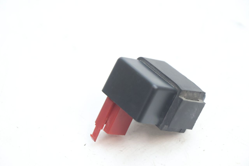 photo de RELÉ DA BOMBA DE COMBUSTÍVEL KAWASAKI ZX-6R ZX6R 600 (1995 - 1997) - Outro ângulo de visão