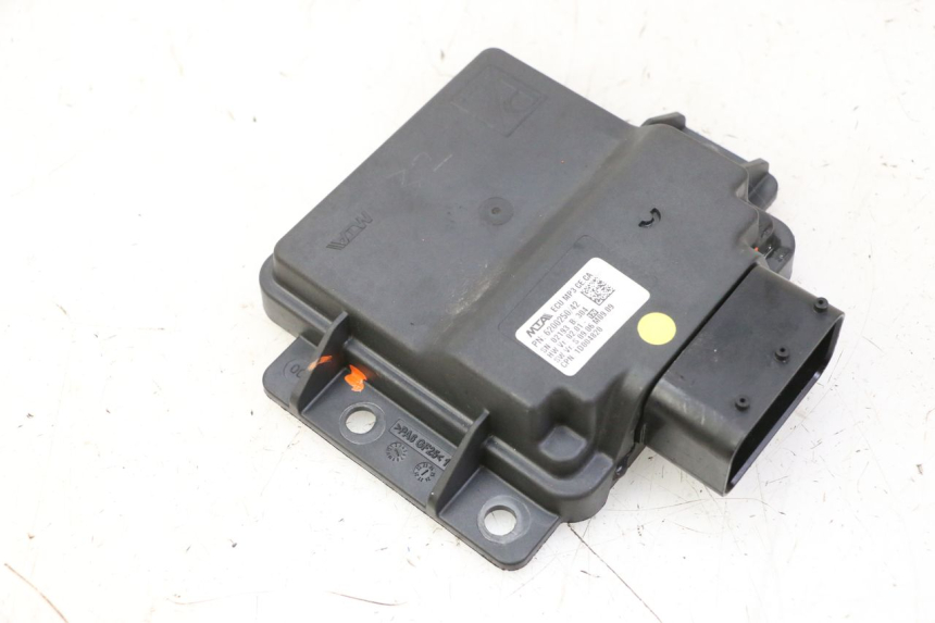 photo de RELÉ ROLL LOCK PIAGGIO MP3 HPE 310 (2024 - 2025) - Ampliação técnica