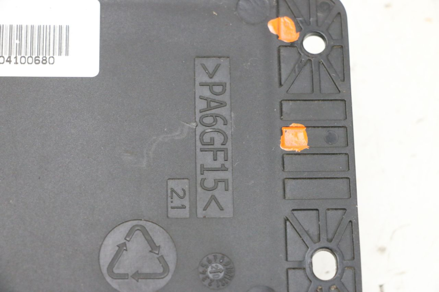 photo de RELÉ ROLL LOCK PIAGGIO MP3 HPE 300 (2019 - 2026) - Outro ângulo de visão