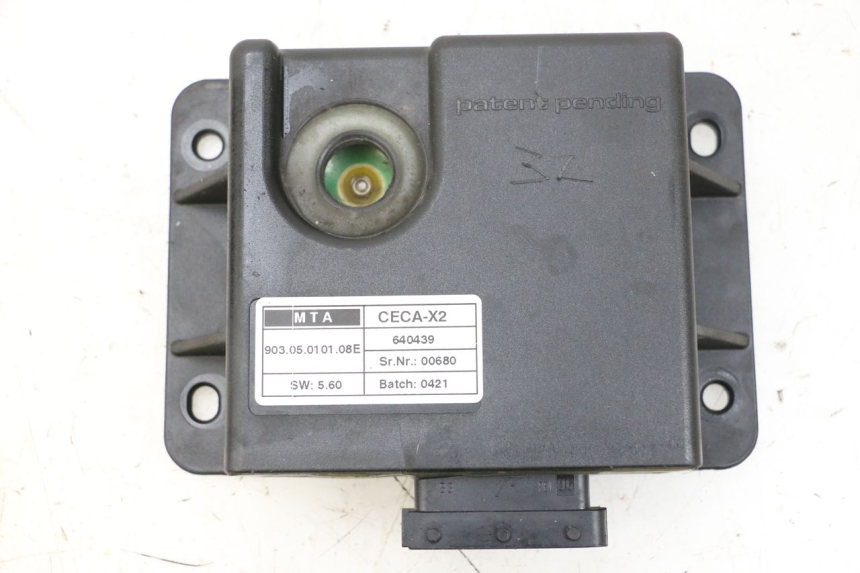 photo de RELÉ ROLL LOCK PIAGGIO MP3 HPE 300 (2019 - 2026) - Estado da superfície