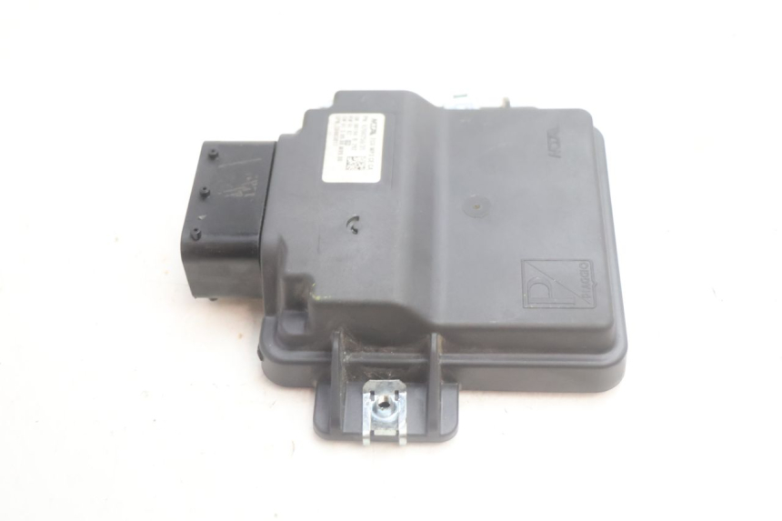 photo de RELE ROLL LOCK PIAGGIO MP3 HPE 530 (2022 - 2026) - Zoom do estado de desgaste