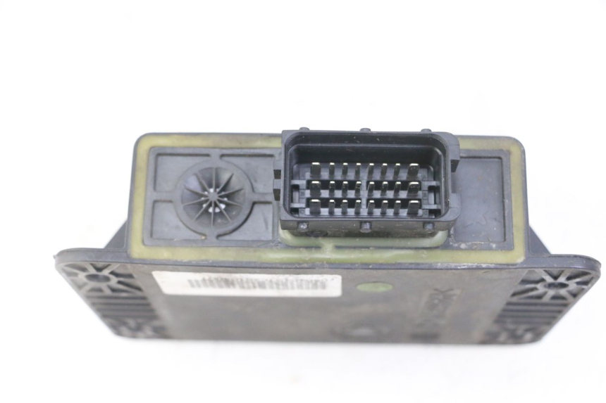 photo de RELÉ ROLL LOCK PIAGGIO MP3 LT 300 (2010 - 2016) - Outro ângulo de visão