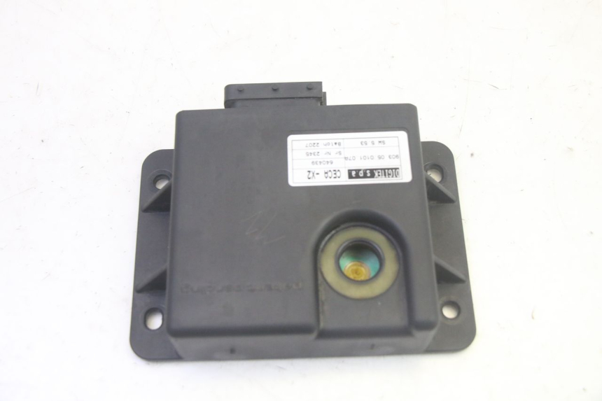 photo de RELÉ ROLL LOCK PIAGGIO MP3 LT 400 (2007 - 2012) - Zoom do estado de desgaste