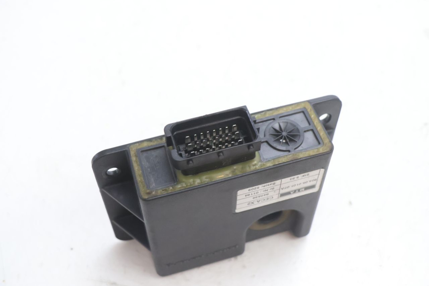 photo de RELÉ ROLL LOCK PIAGGIO MP3 LT 300 (2010 - 2016) - Vista geral