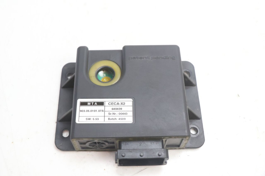 photo de RELÉ ROLL LOCK PIAGGIO MP3 LT 400 (2007 - 2012) - Vista principal