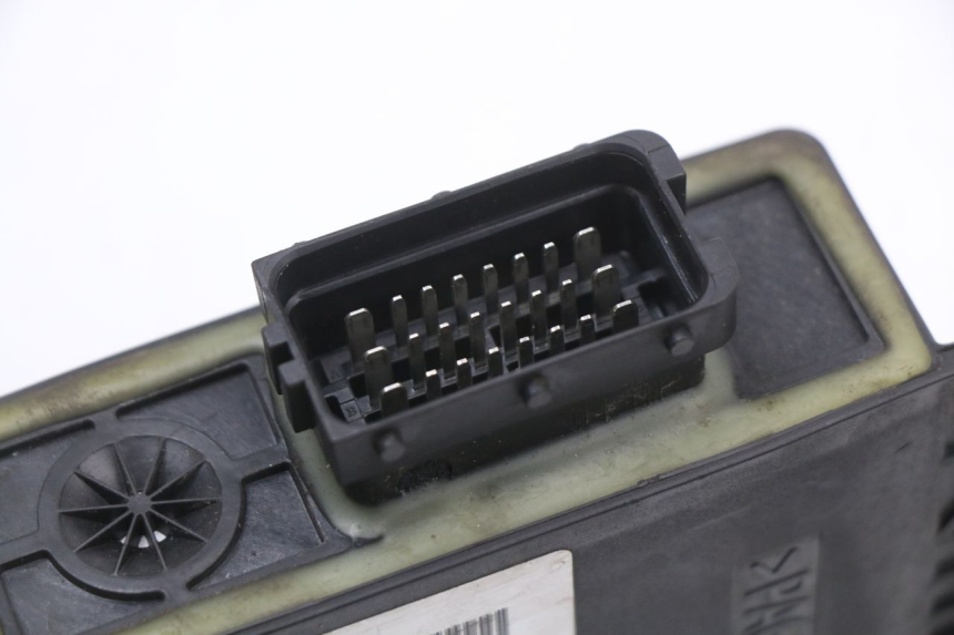 photo de RELÉ ROLL LOCK PIAGGIO MP3 500 (2011 - 2015) - Outro ângulo de visão