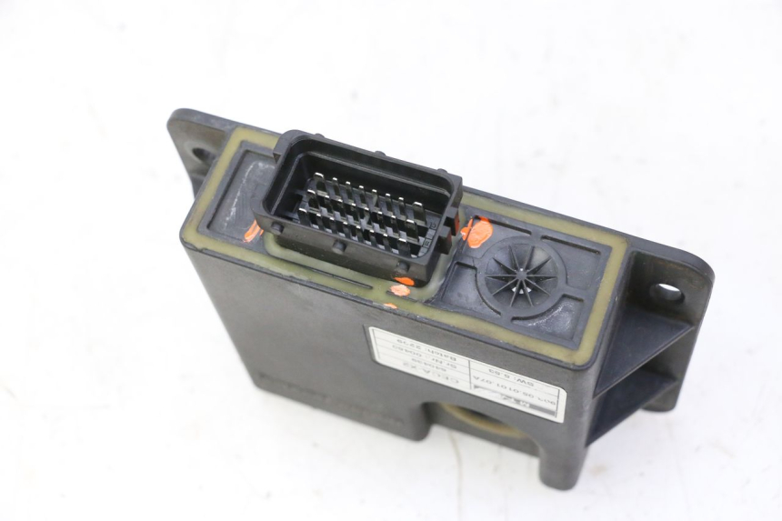 photo de RELÉ ROLL LOCK PIAGGIO MP3 RL 250 (2006 - 2010) - Outro ângulo de visão
