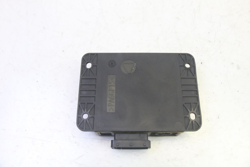 photo de RELÉ ROLL LOCK PIAGGIO MP3 125 (2006 - 2014) - Outro ângulo de visão