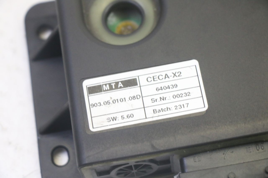 photo de RELÉ ROLL LOCK PIAGGIO MP3 500 (2016 - 2018) - Detalhe da peça