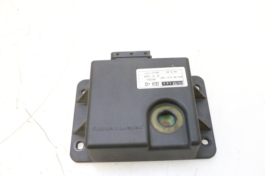 photo de RELÉ ROLL LOCK PIAGGIO MP3 125 (2006 - 2014) - Outro ângulo de visão