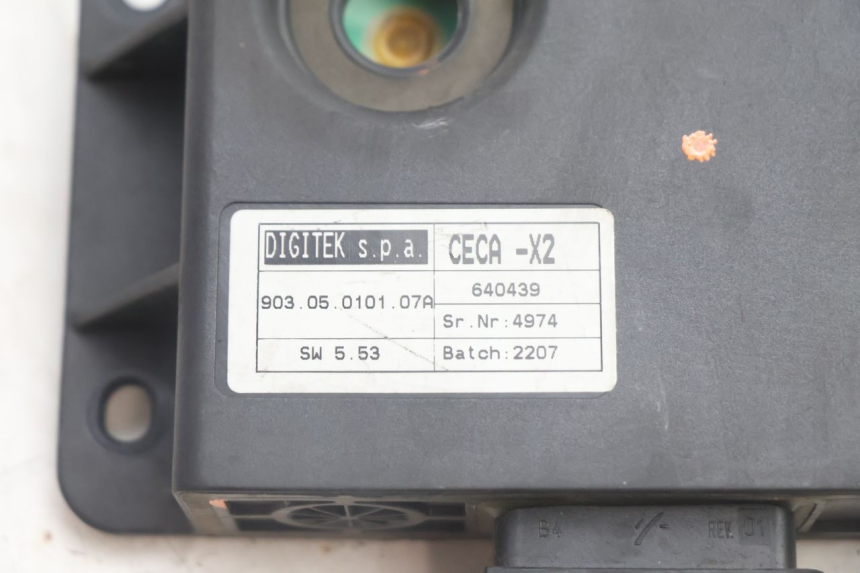 photo de RELÉ ROLL LOCK PIAGGIO MP3 125 (2006 - 2014) - Detalhe da peça