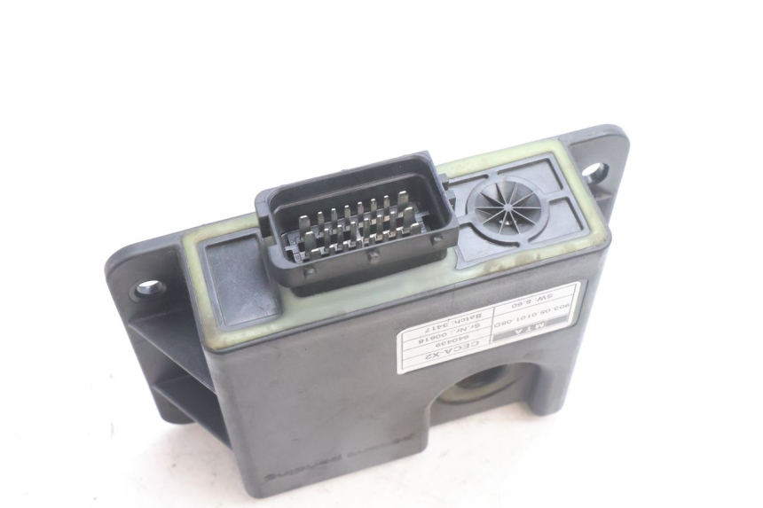 photo de RELÉ ROLL LOCK PIAGGIO MP3 500 (2016 - 2018) - Outro ângulo de visão