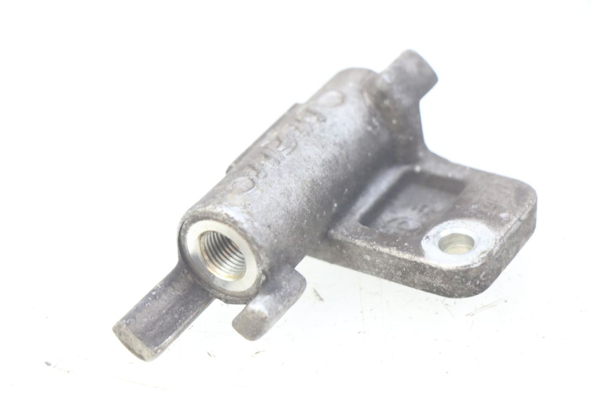 photo de DISTRIBUIDOR DE FREIO YAMAHA BLASTER 200 (2003 - 2007) - Detalhe da peça