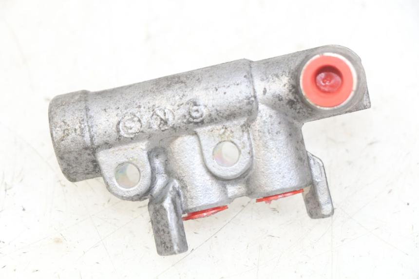 photo de DISTRIBUIDOR DE FREIO HONDA FES PANTHEON 2T 125 (1998 - 2002) - Detalhe da peça
