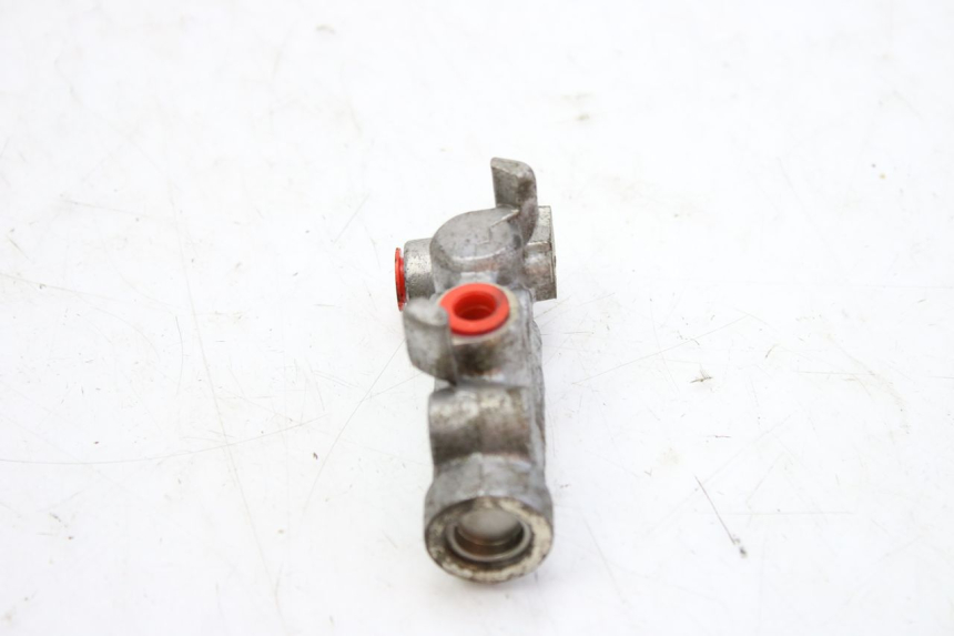 photo de DISTRIBUIDOR DE FREIO HONDA FES S-WING SWING ABS 125 (2007 - 2015) - Ampliação técnica