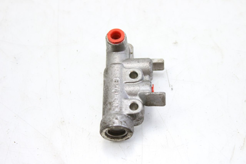 photo de DISTRIBUIDOR DE FREIO HONDA FES S-WING SWING ABS 125 (2007 - 2015) - Pontos de fixação