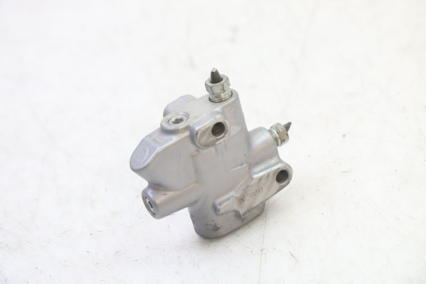photo de DISTRIBUIDOR DE FREIO YAMAHA FJR ABS 1300 (2016 - 2020) - Detalhe da peça