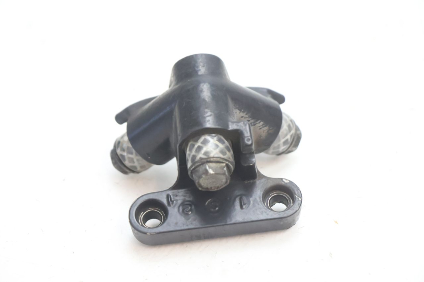 photo de DISTRIBUIDOR DE FREIO KAWASAKI GPX F ZX750F 750 (1986 - 1990) - Zoom do estado de desgaste