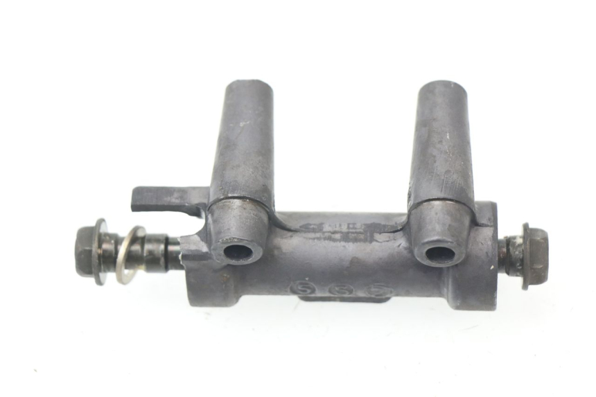 photo de DISTRIBUIDOR DE FREIO KAWASAKI GPZ S 500 (1994 - 2005) - Zoom do estado de desgaste