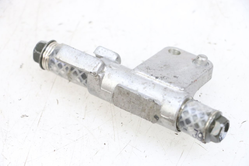 photo de DISTRIBUIDOR DE FREIO SUZUKI GSF N BANDIT 600 (1996 - 1999) - Detalhe da peça