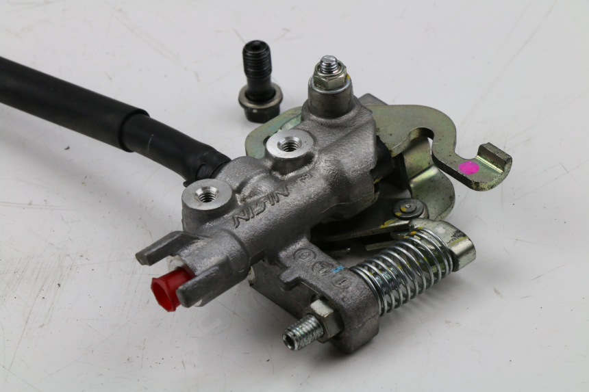 photo de DISTRIBUIDOR DE FREIO HONDA PCX (JF28) 125 (2009 - 2011) - Detalhe da peça