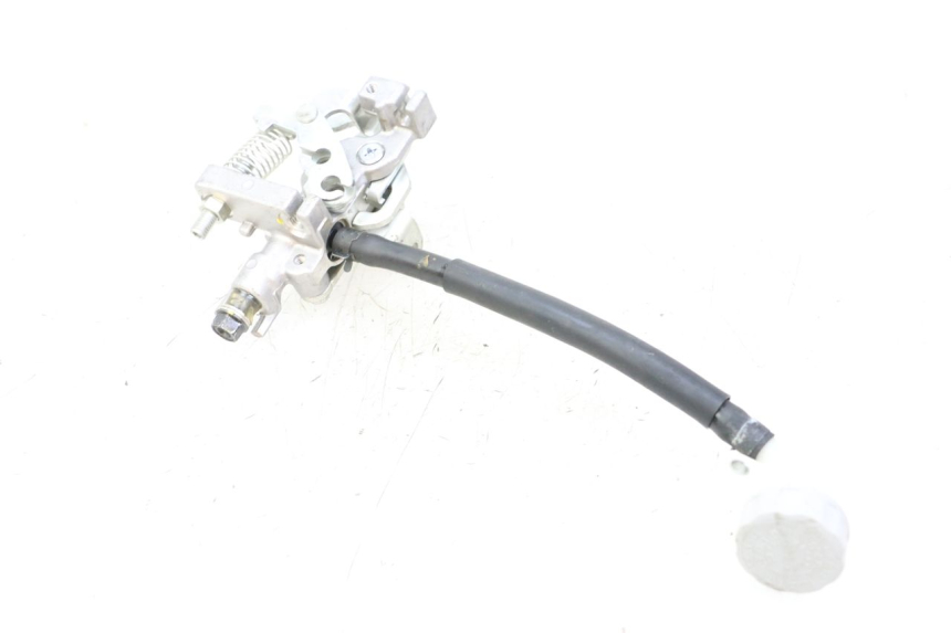 photo de DISTRIBUIDOR DE FREIO HONDA PCX (JF57/JF64) 125 (2014 - 2018) - Vista geral