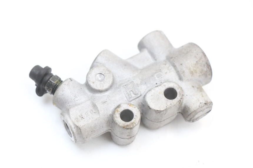 photo de DISTRIBUIDOR DE FREIO PIAGGIO MP3 LT 400 (2007 - 2012) - Ampliação técnica