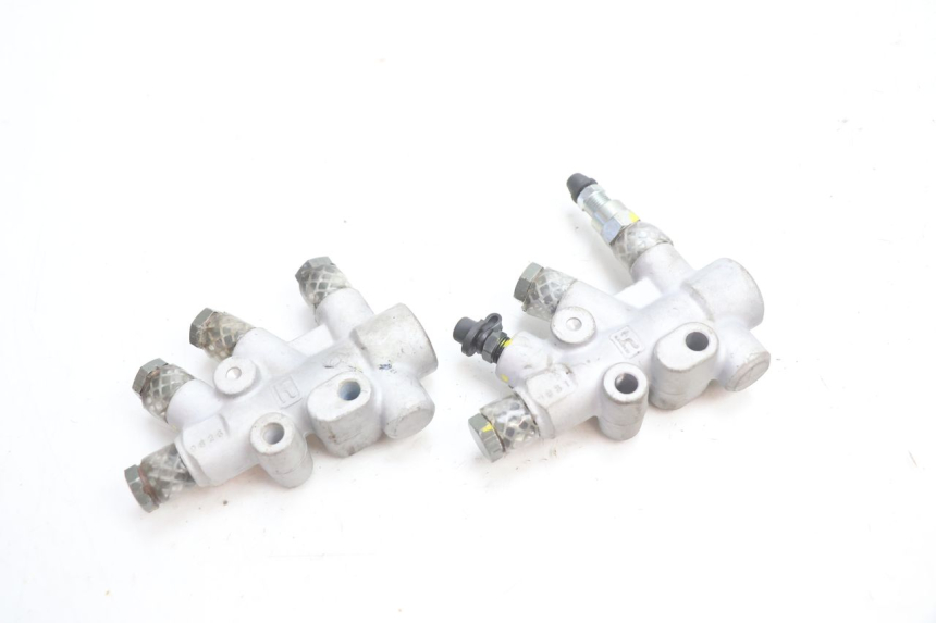 photo de DISTRIBUIDOR DE FREIO PIAGGIO MP3 LT 400 (2007 - 2012) - Zoom do estado de desgaste